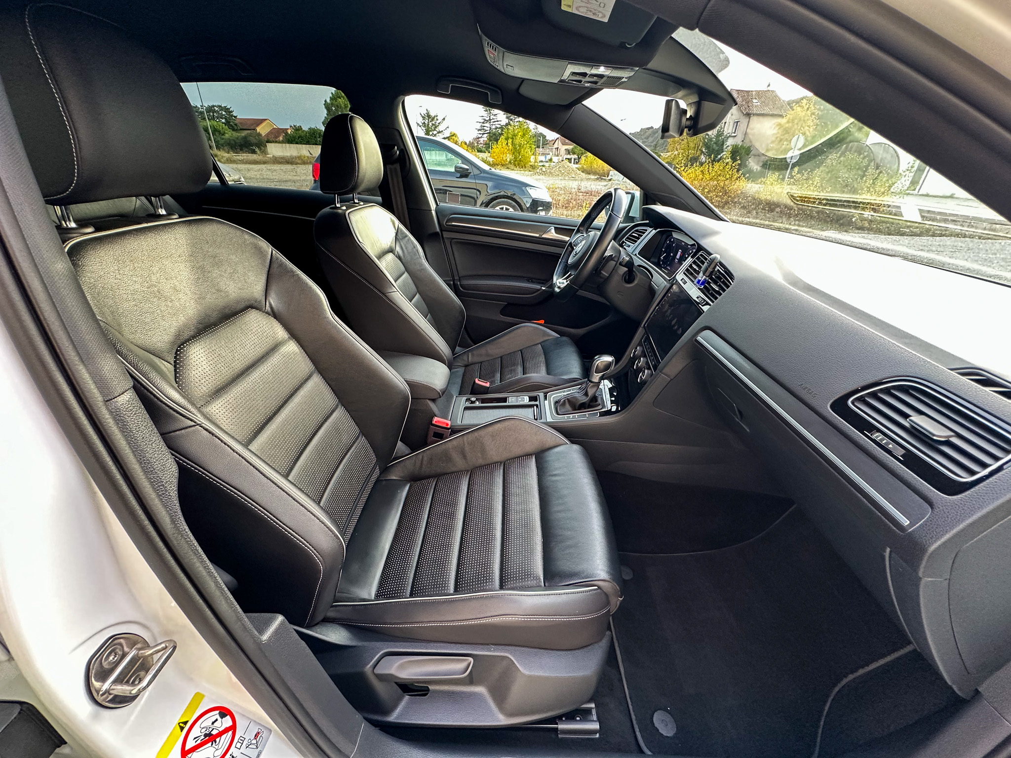 Volkswagen Golf VII GTE 1.4 TFSI Hybrid 204 Edition Limitée - N°129/200 - 2ème main - Entretien complet VW